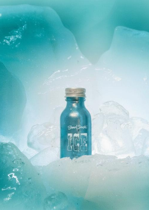 ICE - THE WORLD'S COOLEST METALLIC ACRYLIC BLUE PAINT 30ML Stuart Semple