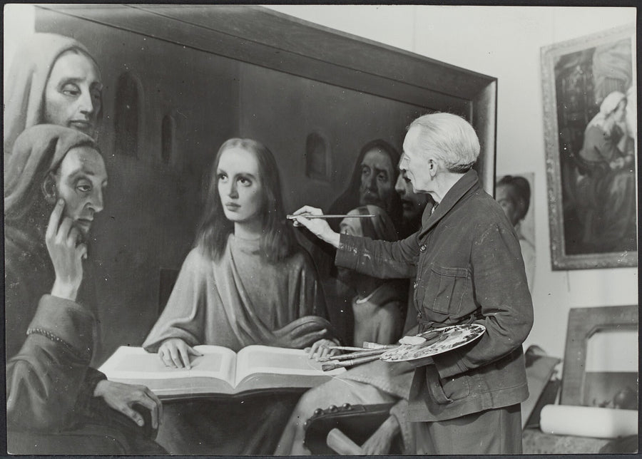 Han van Meegeren painting a picture in the style of Vermeer in 1945