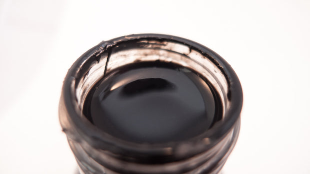 RAVEN - carbon black, high grade professional acrylic paint, by Stuart Semple 100ml